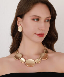 Chic Earring Necklace Set